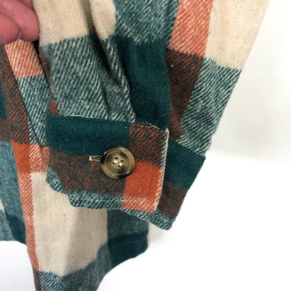 Shacket jade green and coral plaid long sleeve button down XS - Picture 4 of 13